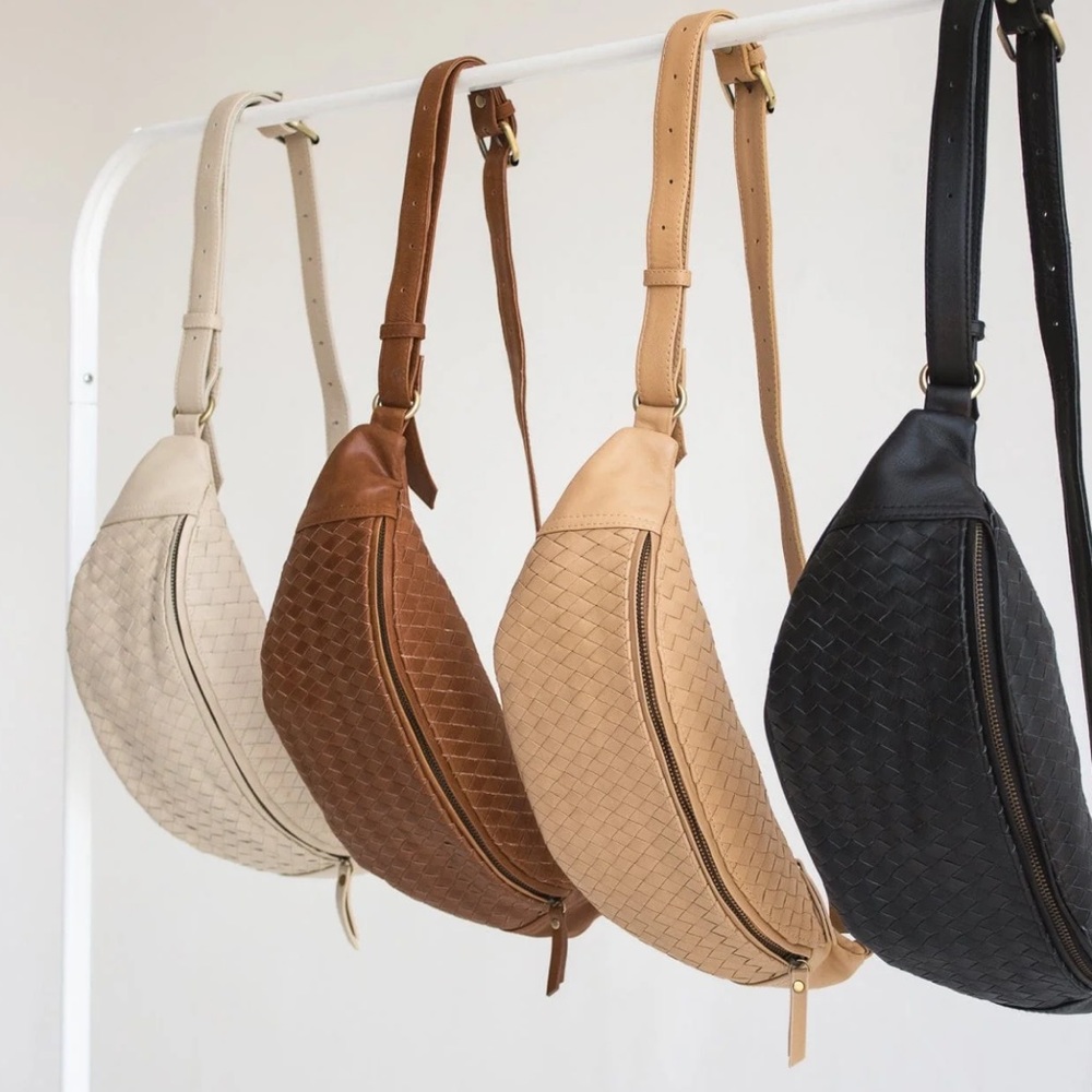 MANDRN Leather Bag